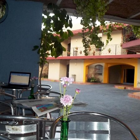 גואדלחארה Hotel Villa Del Sol Expo מראה חיצוני תמונה