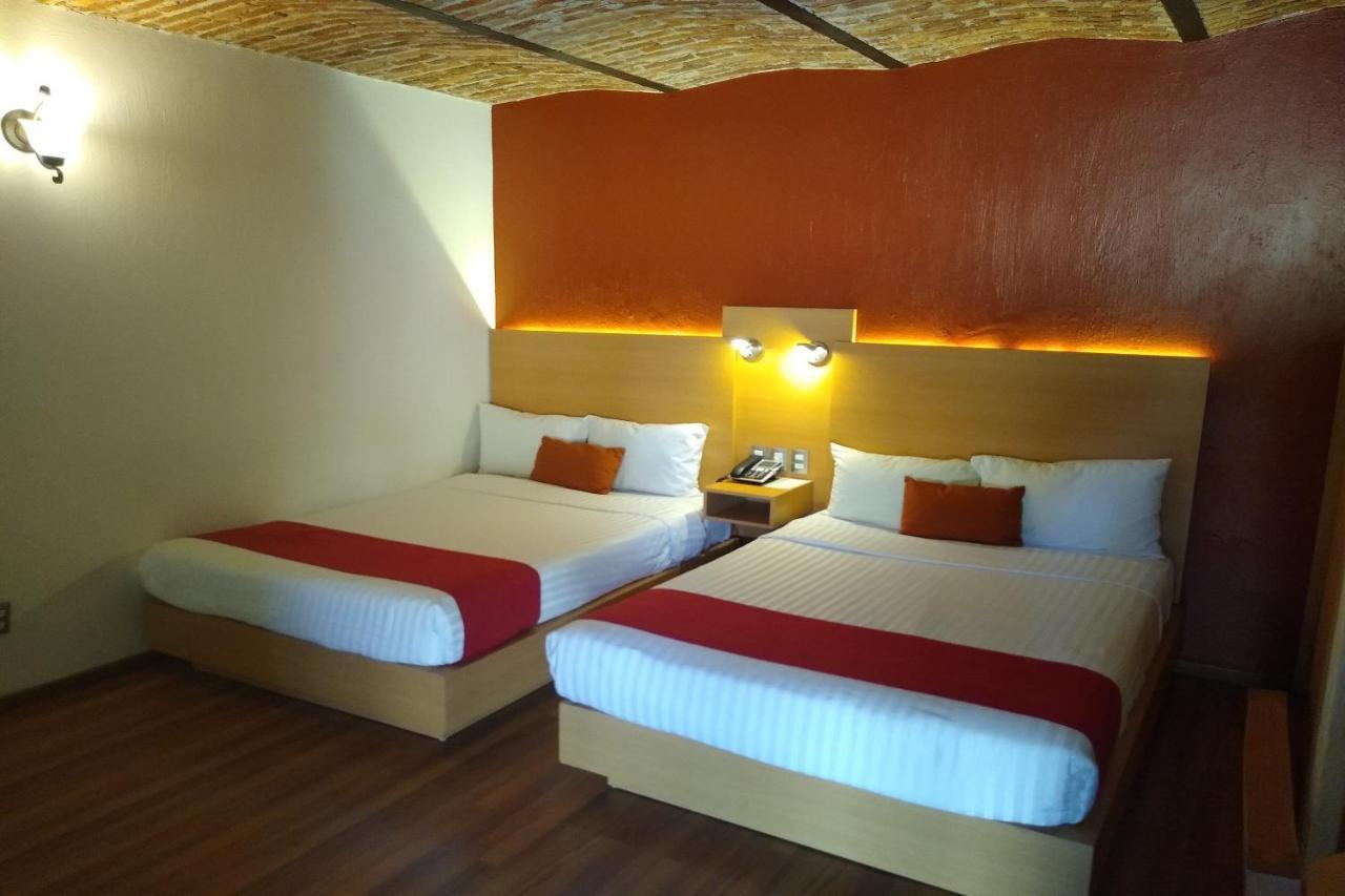 גואדלחארה Hotel Villa Del Sol Expo מראה חיצוני תמונה