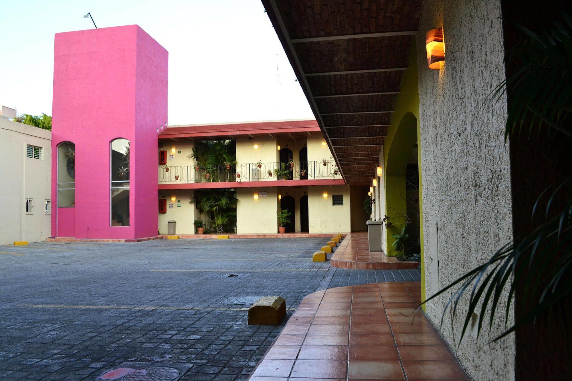 גואדלחארה Hotel Villa Del Sol Expo מראה חיצוני תמונה