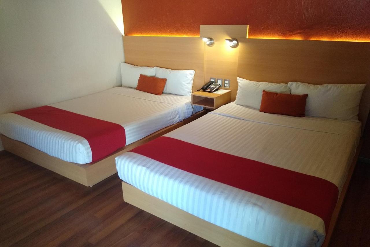 גואדלחארה Hotel Villa Del Sol Expo מראה חיצוני תמונה