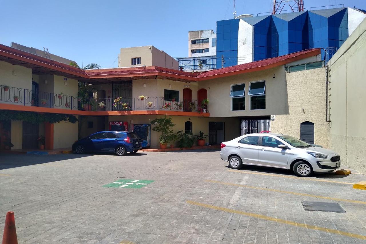גואדלחארה Hotel Villa Del Sol Expo מראה חיצוני תמונה