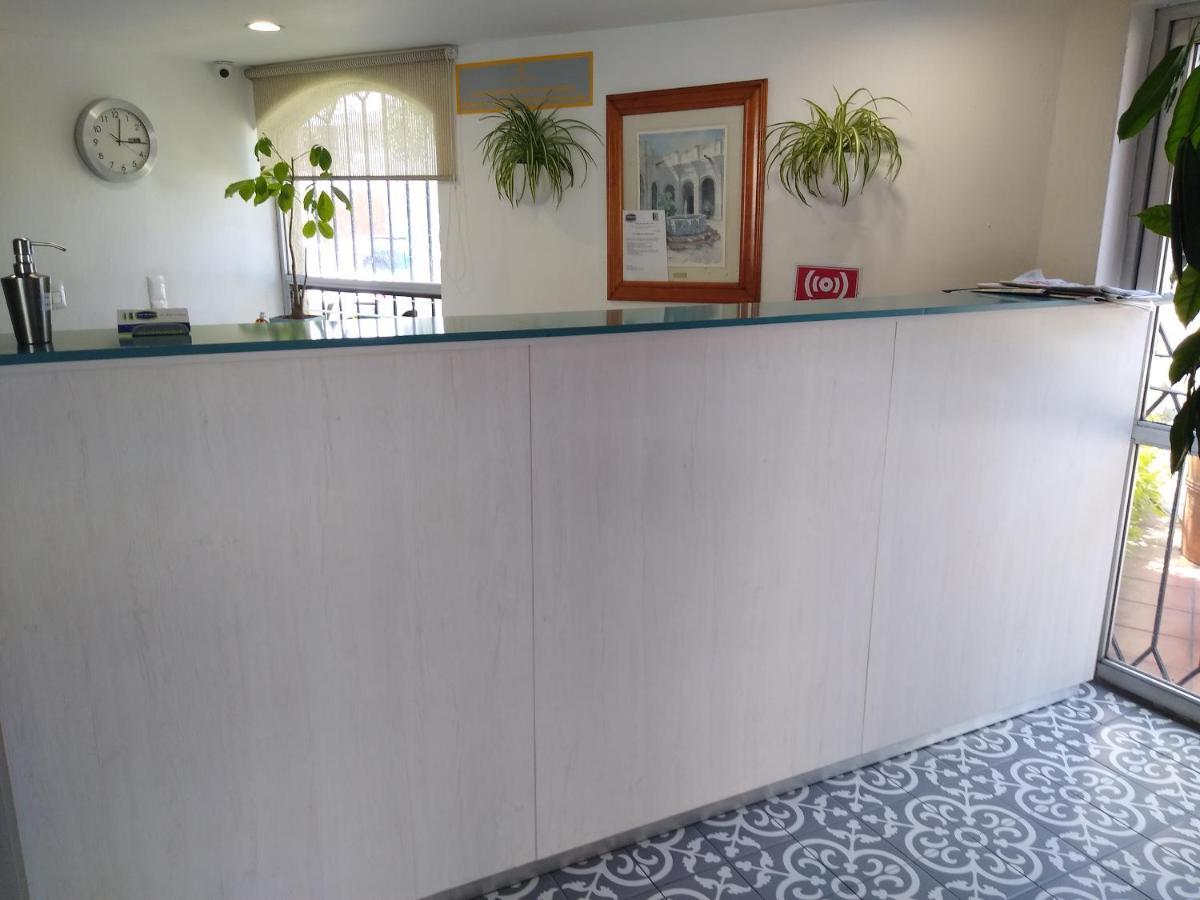 גואדלחארה Hotel Villa Del Sol Expo מראה חיצוני תמונה