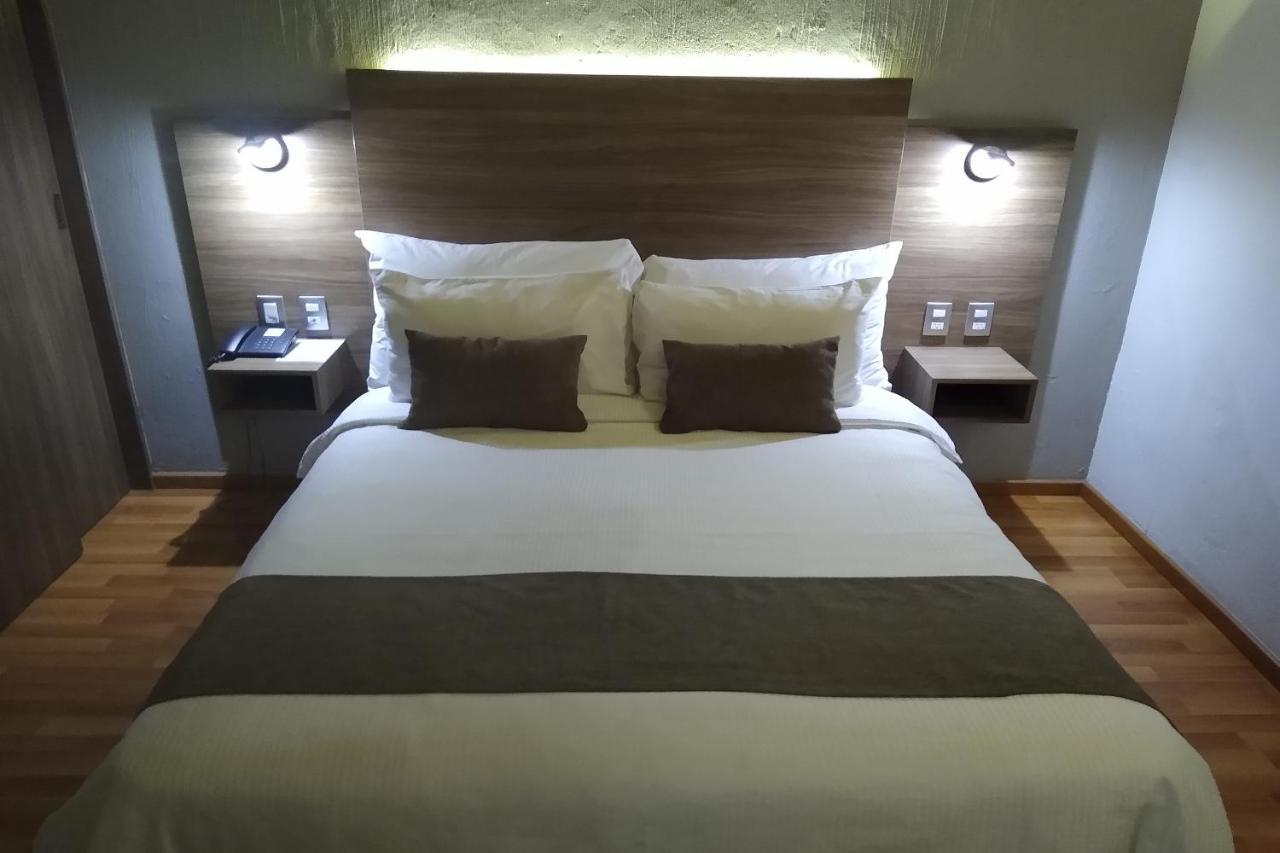 גואדלחארה Hotel Villa Del Sol Expo מראה חיצוני תמונה